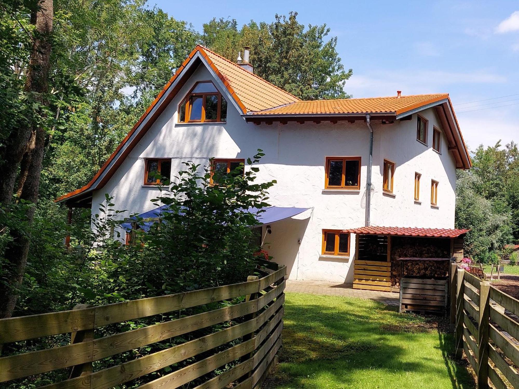 Ferienwohnung, Offenes Apartment Bad Waldsee Bagian luar foto